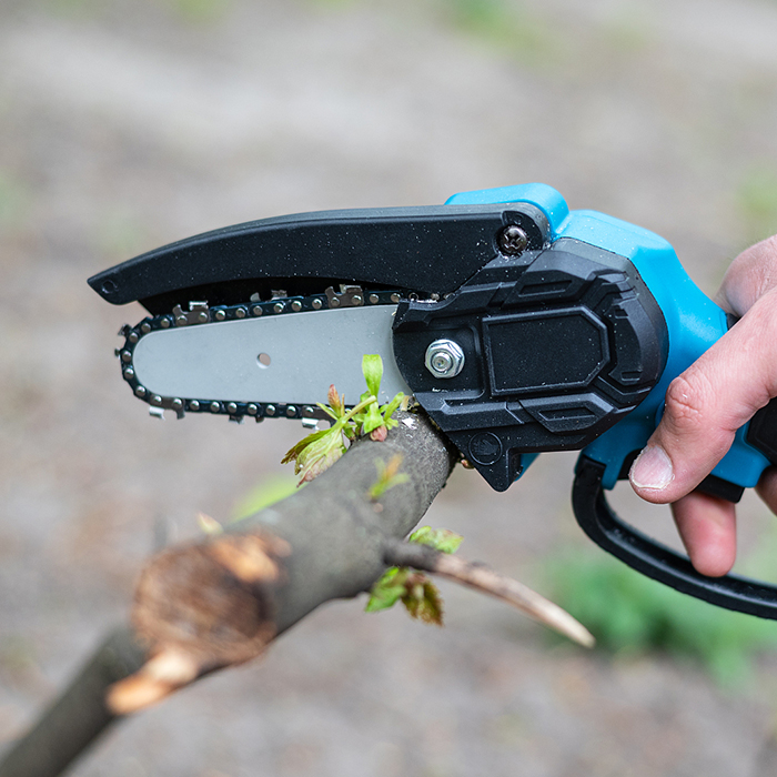 FAISCO Garden Tools Win Red Dot Design Award, Electric Pruning Shears Surpass 1 Million Sales